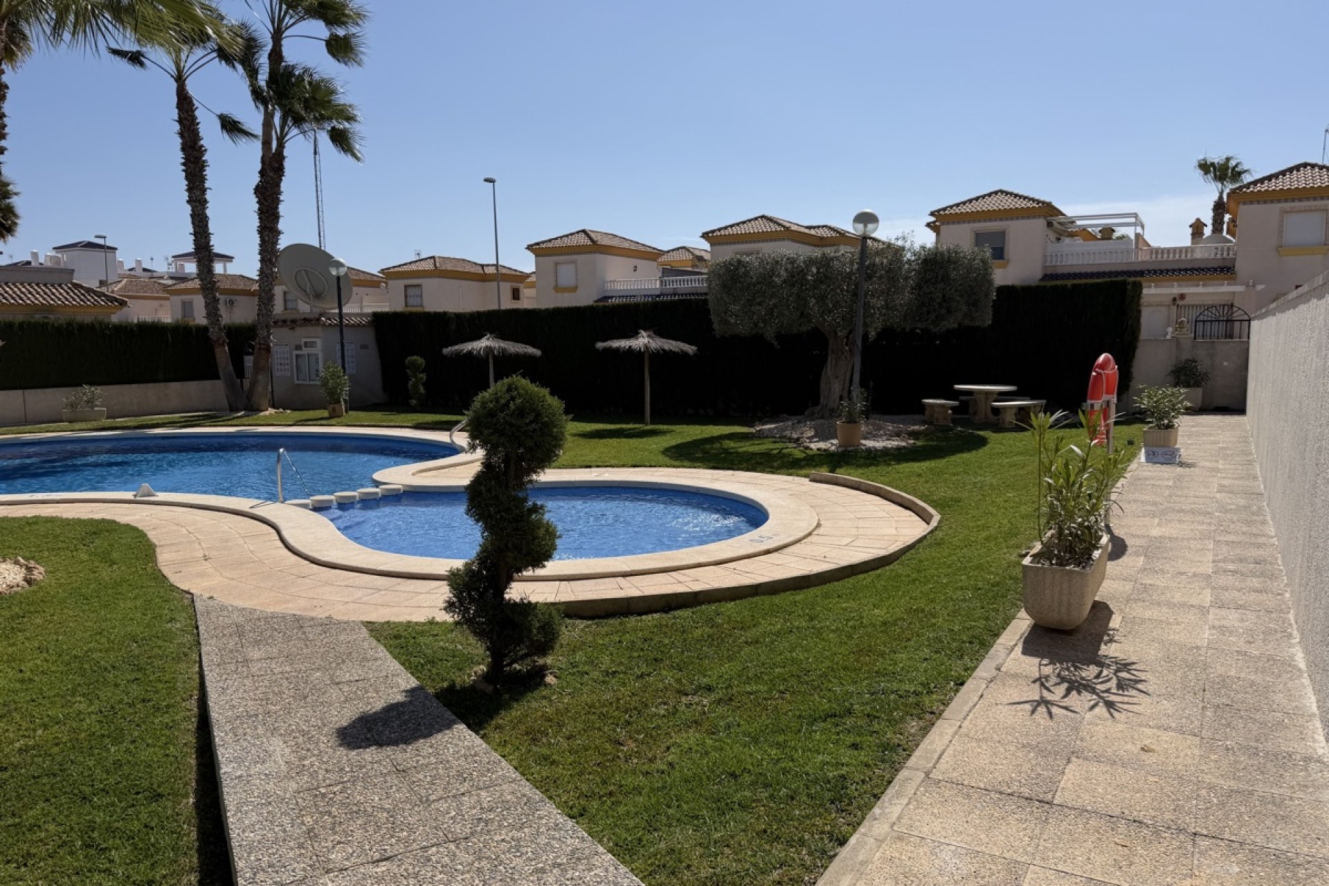 Resale - Bungalow - Orihuela Costa - Villamartin