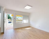 Resale - Bungalow - Orihuela Costa - Villamartín