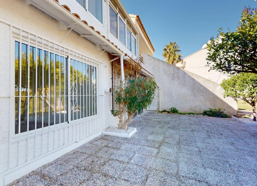 Resale - Bungalow - Orihuela Costa - Villamartín