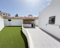 Resale - Bungalow - Orihuela Costa - Villamartin