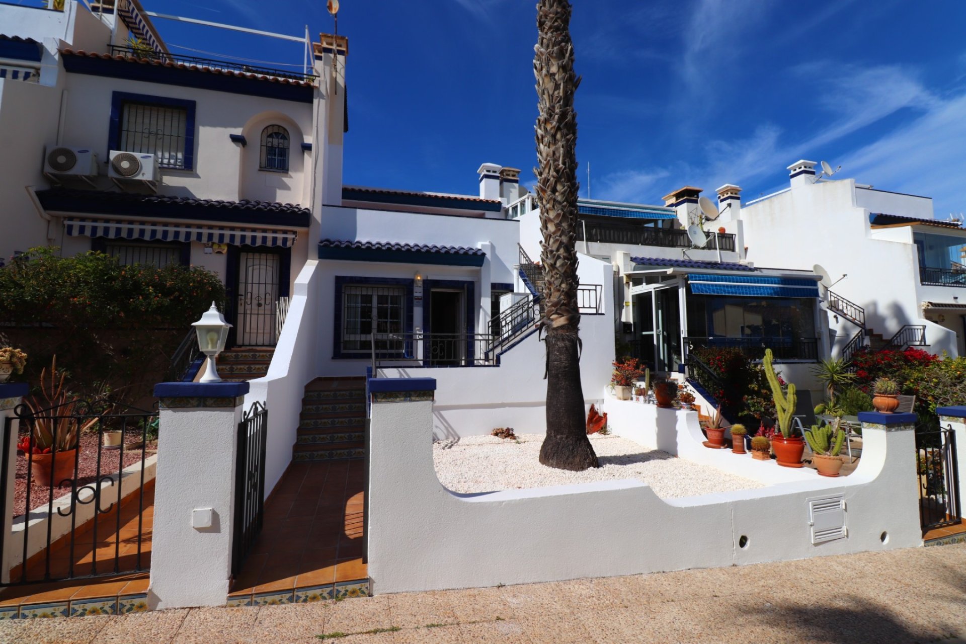 Resale - Bungalow - Orihuela Costa - Villamartín