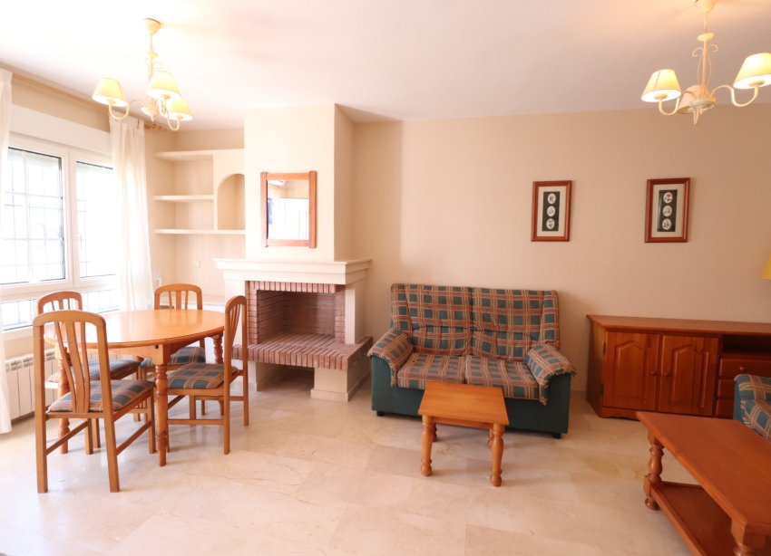 Resale - Bungalow - Orihuela Costa - Villamartín