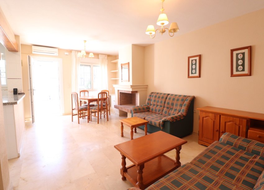 Resale - Bungalow - Orihuela Costa - Villamartín