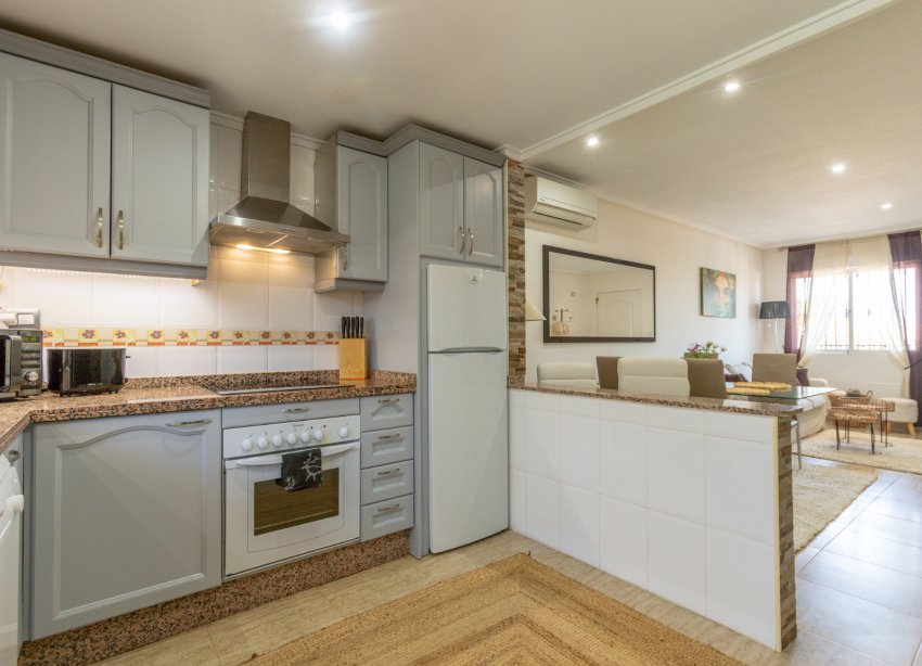 Resale - Bungalow - Orihuela Costa - Villamartín