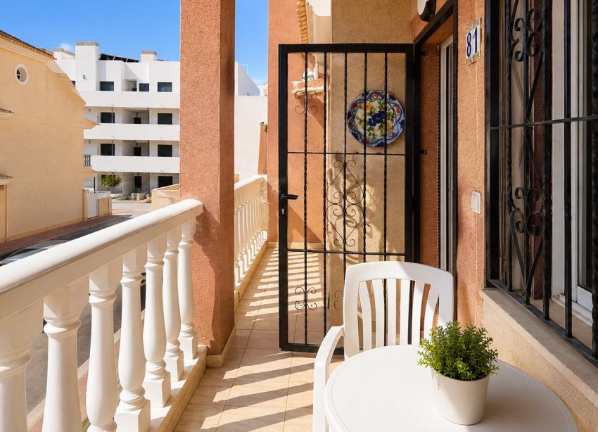 Resale - Bungalow - Orihuela Costa - Villamartín
