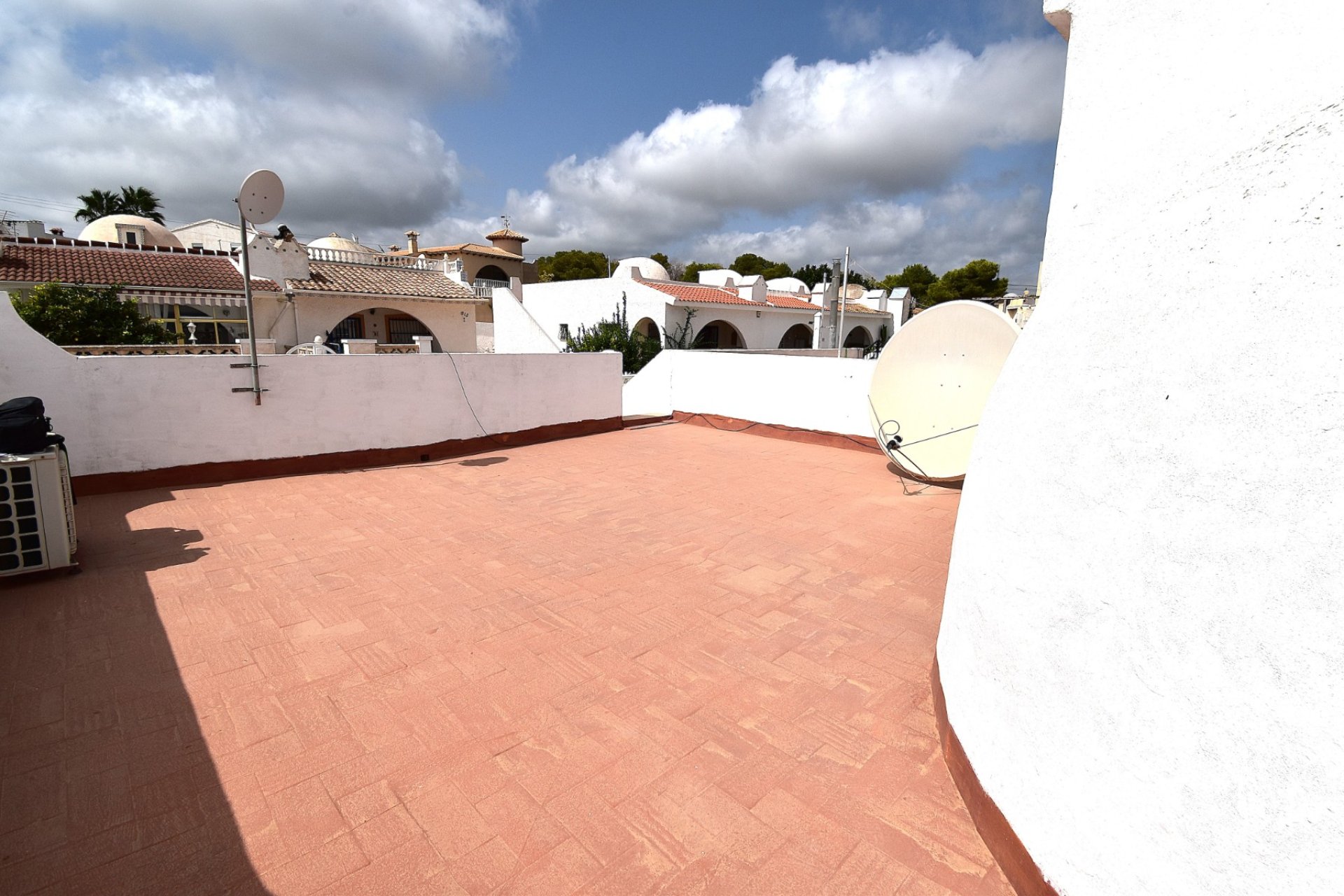Resale - Bungalow - Orihuela Costa - Villamartín