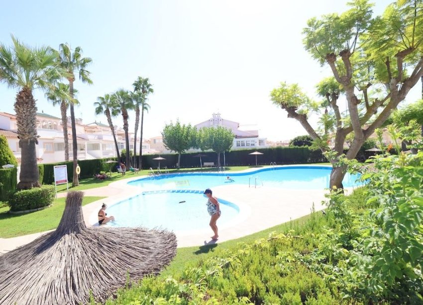 Resale - Bungalow - Orihuela Costa - Zeniamar-Horizonte-La Campana