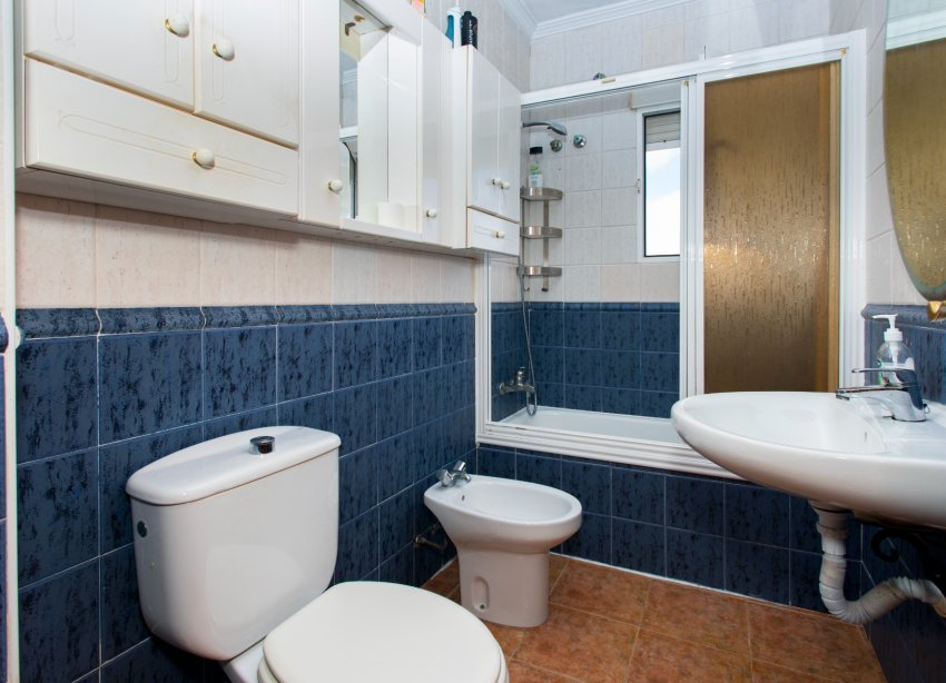 Resale - Bungalow - Orihuela Costa