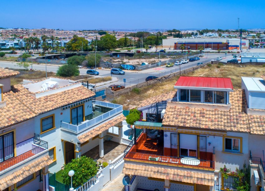 Resale - Bungalow - Orihuela Costa