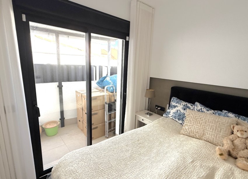 Resale - Bungalow - Pilar de la Horadada - Costa Blanca Sur