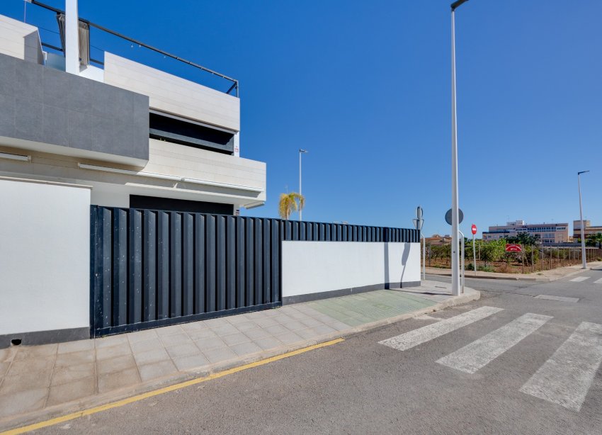 Resale - Bungalow - Pilar de la Horadada - Costa Blanca Sur