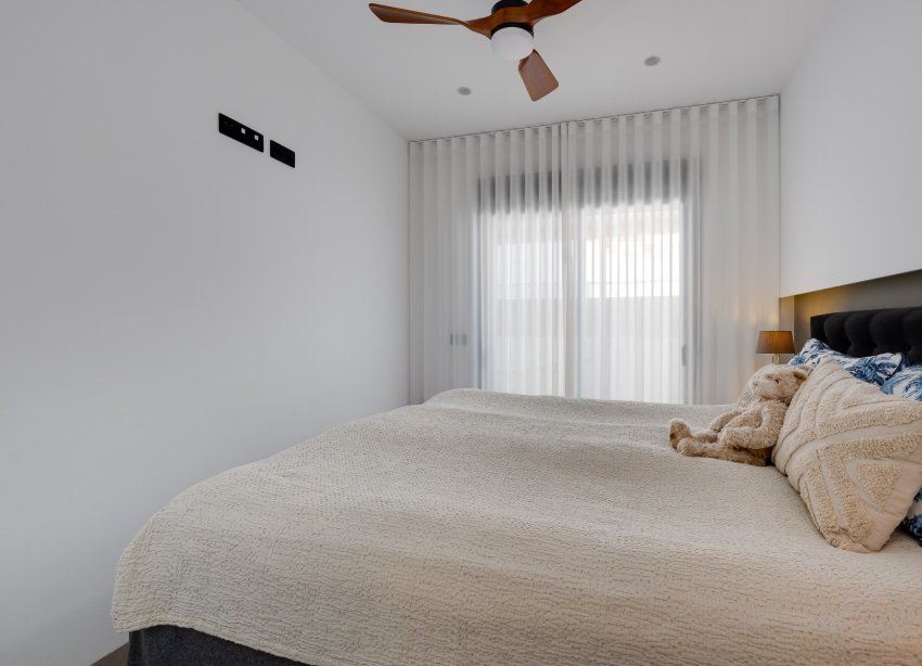 Resale - Bungalow - Pilar de la Horadada - Costa Blanca Sur