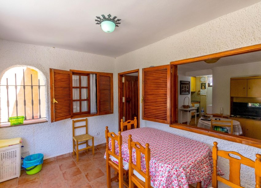 Resale - Bungalow - Pilar de la Horadada - Mil Palmeras