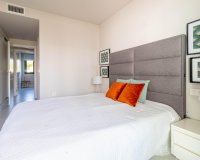 Resale - Bungalow - Pilar de la Horadada - Mil Palmeras