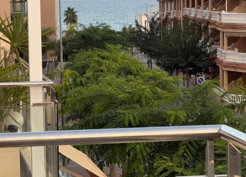 Resale - Bungalow - Pilar de la Horadada - Mil Palmeras