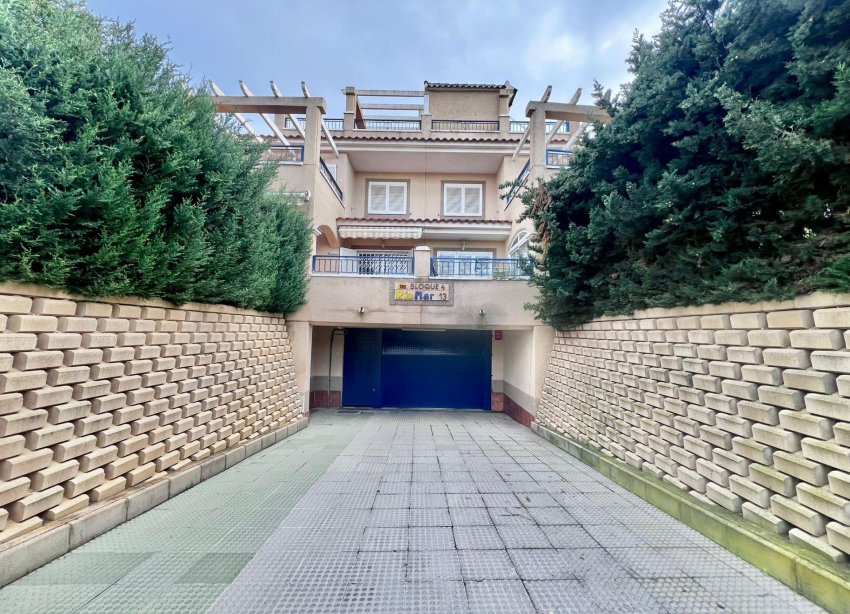 Resale - Bungalow - Pilar de la Horadada - RioMar