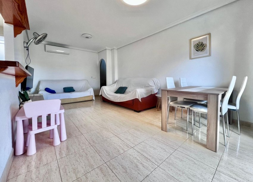 Resale - Bungalow - Pilar de la Horadada - RioMar