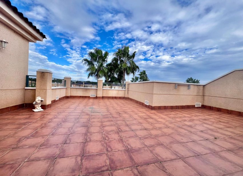 Resale - Bungalow - Pilar de la Horadada - RioMar