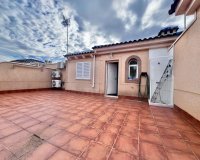 Resale - Bungalow - Pilar de la Horadada - RioMar