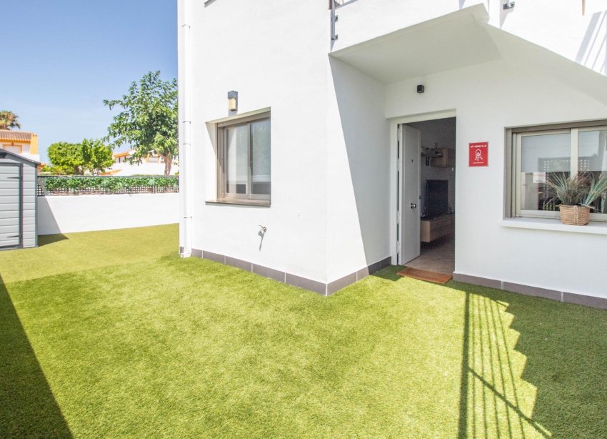 Resale - Bungalow - Pilar de la Horadada - Torre de la Horadada