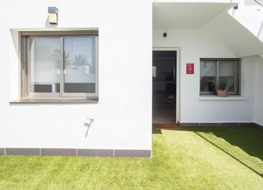 Resale - Bungalow - Pilar de la Horadada - Torre de la Horadada