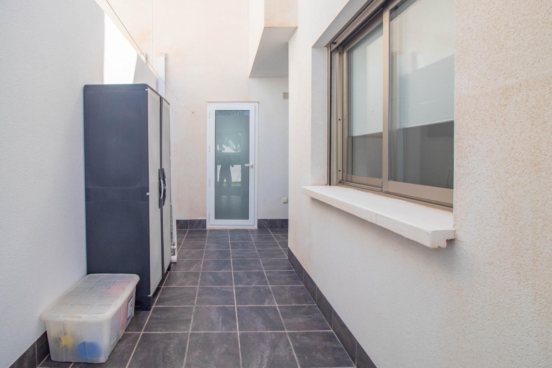 Resale - Bungalow - Pilar de la Horadada - Torre de la Horadada