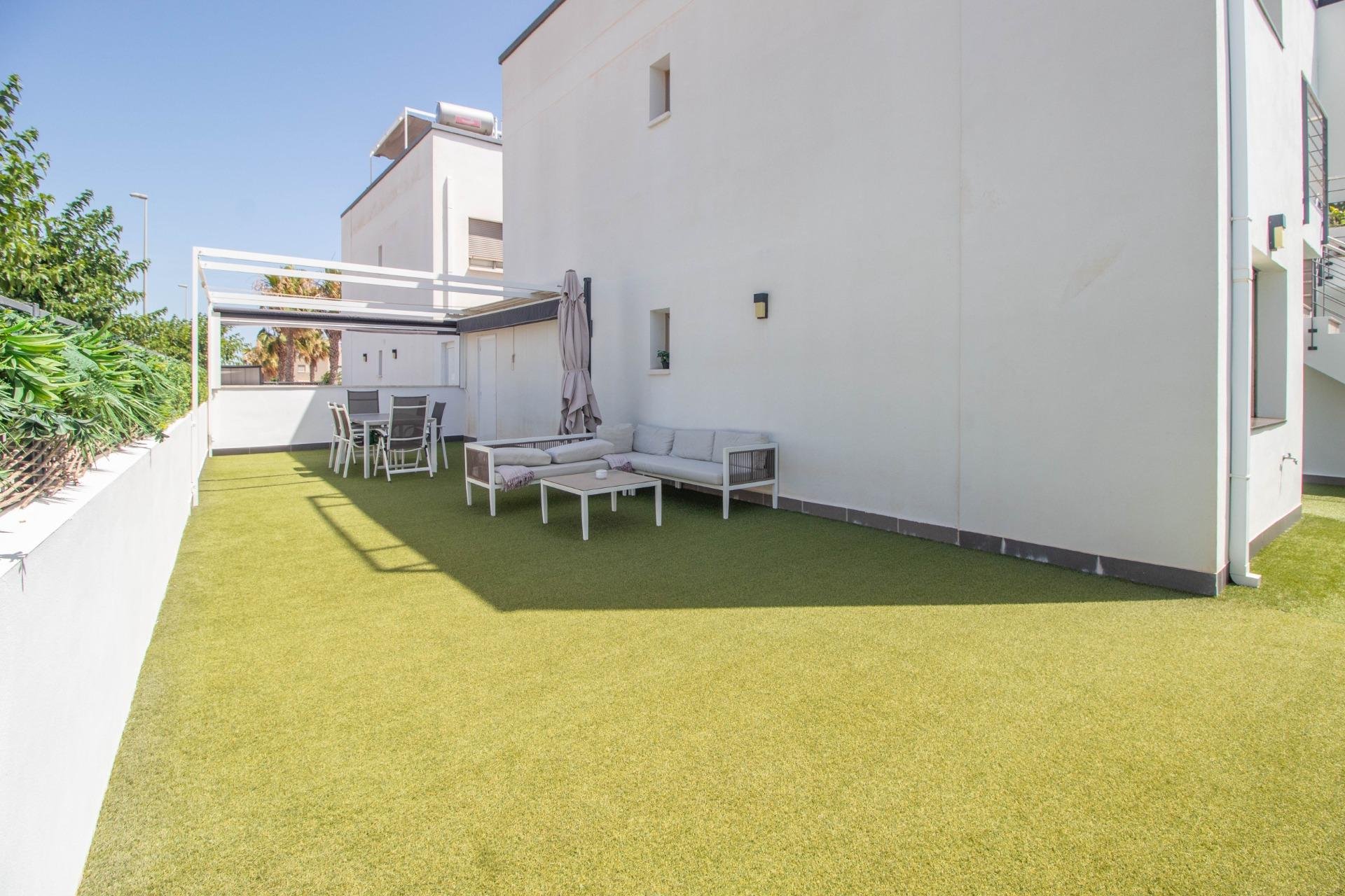 Resale - Bungalow - Pilar de la Horadada - Torre de la Horadada