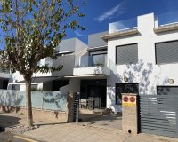 Resale - Bungalow - Pilar de la Horadada - Zona Pueblo