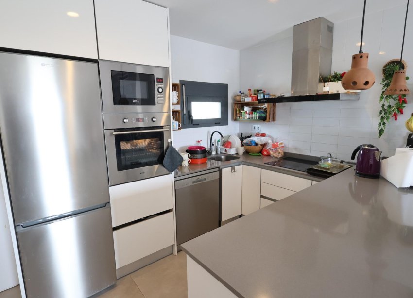 Resale - Bungalow - Pilar de la Horadada - Zona Pueblo