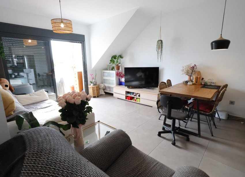 Resale - Bungalow - Pilar de la Horadada - Zona Pueblo