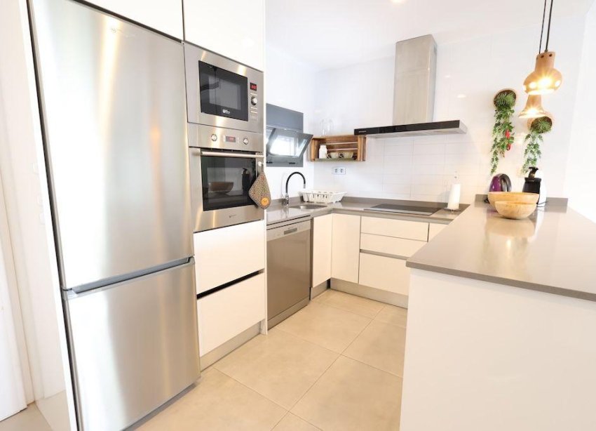 Resale - Bungalow - Pilar de la Horadada - Zona Pueblo