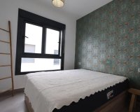 Resale - Bungalow - Pilar de la Horadada - Zona Pueblo