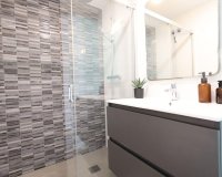 Resale - Bungalow - Pilar de la Horadada - Zona Pueblo