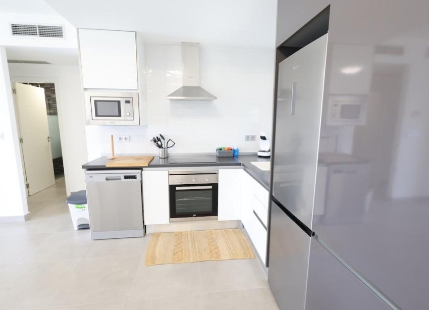 Resale - Bungalow - Pilar de la Horadada - Zona Pueblo