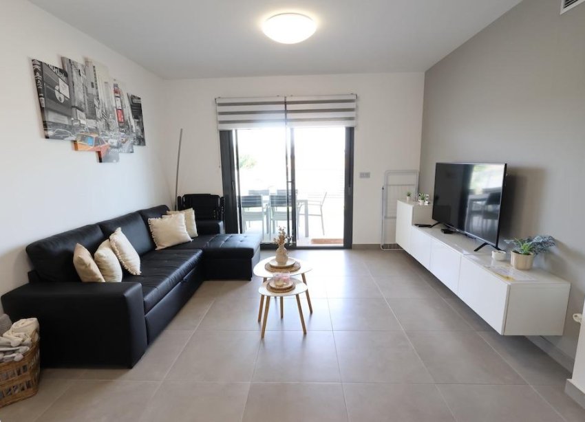 Resale - Bungalow - Pilar de la Horadada - Zona Pueblo