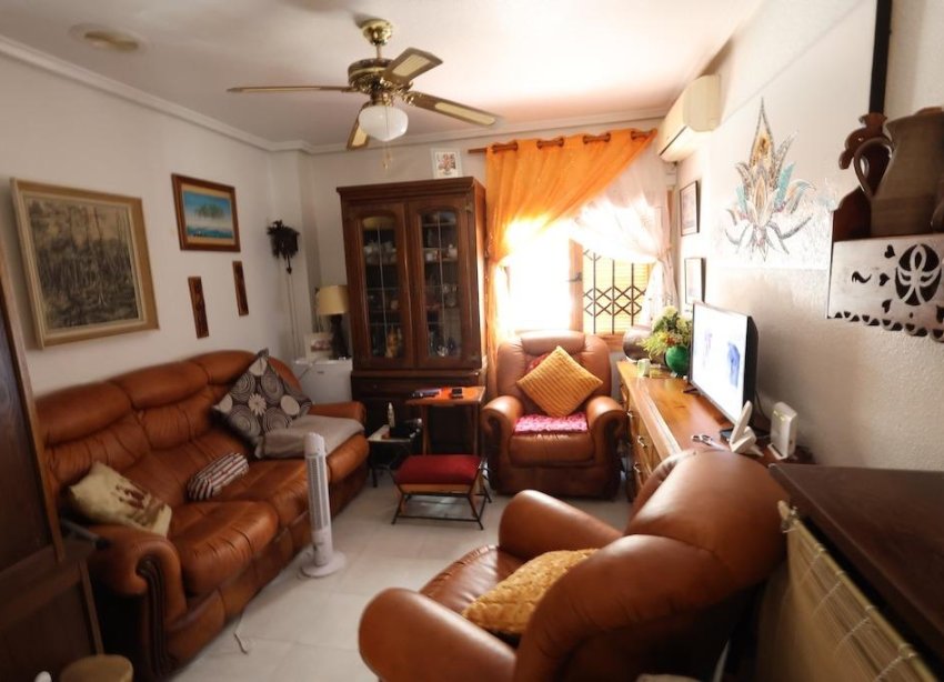 Resale - Bungalow - Torrevieja - Acequion
