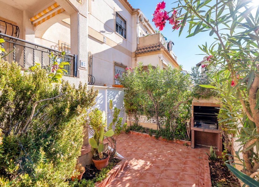 Resale - Bungalow - Torrevieja - Aguas Nuevas