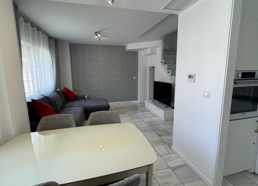 Resale - Bungalow - Torrevieja - Aguas Nuevas