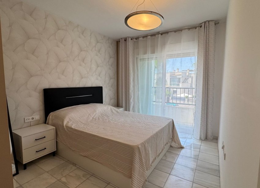 Resale - Bungalow - Torrevieja - Aguas Nuevas