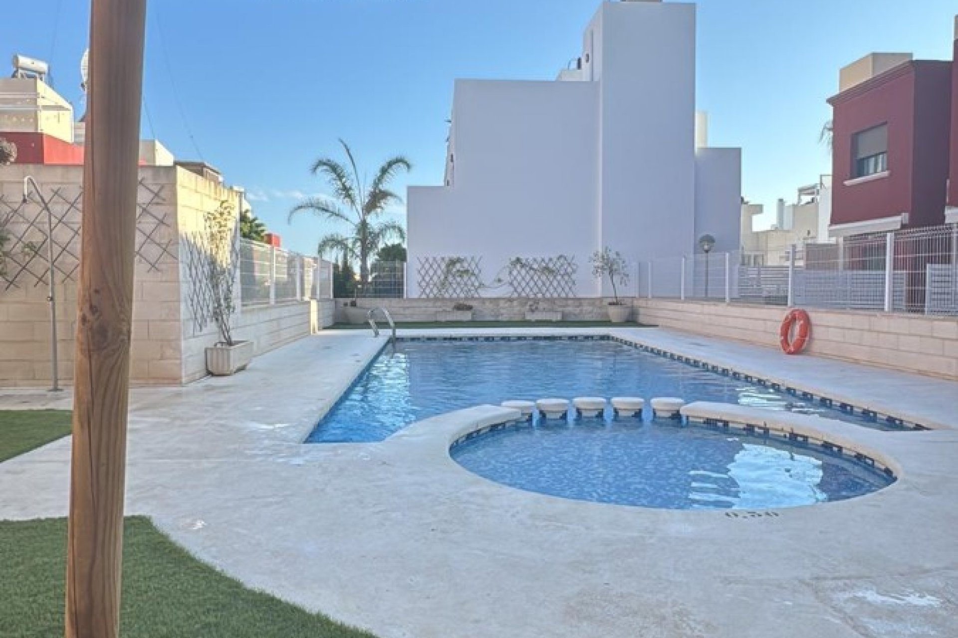 Resale - Bungalow - Torrevieja - Aguas Nuevas