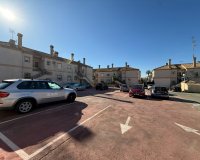 Resale - Bungalow - Torrevieja - Aguas Nuevas