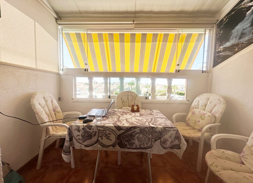 Resale - Bungalow - Torrevieja - Aguas Nuevas