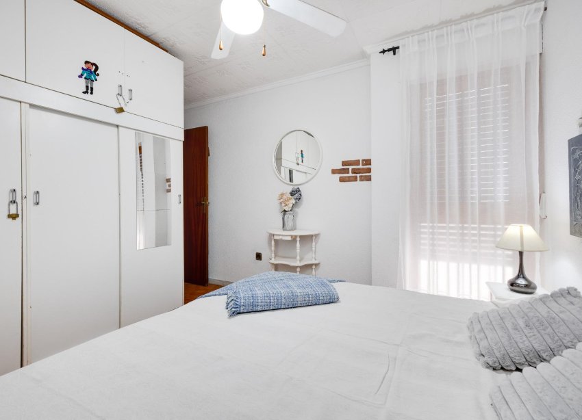 Resale - Bungalow - Torrevieja - Cabo cervera