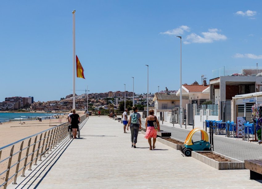 Resale - Bungalow - Torrevieja - Cabo cervera