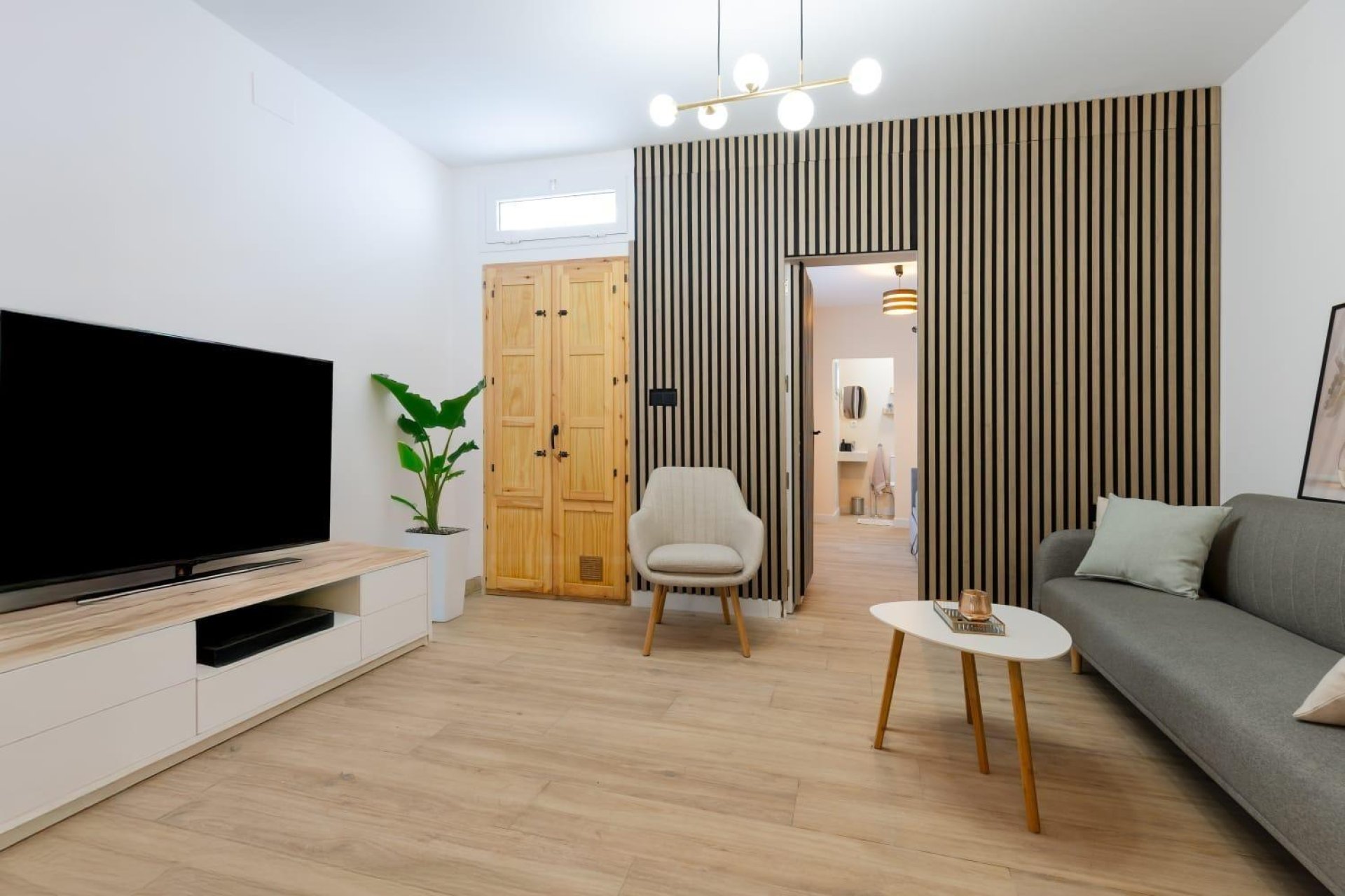Resale - Bungalow - Torrevieja - Centro - Muelle Pesquero