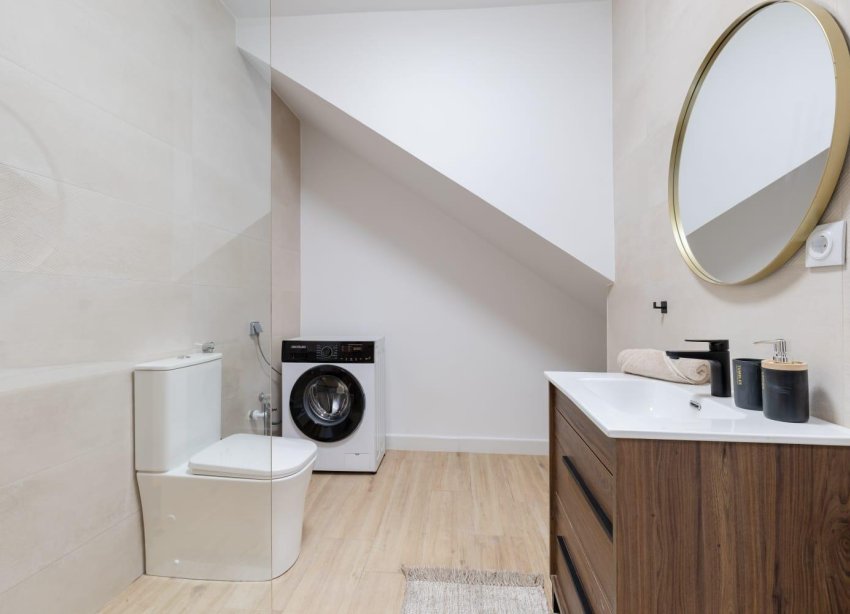 Resale - Bungalow - Torrevieja - Centro - Muelle Pesquero