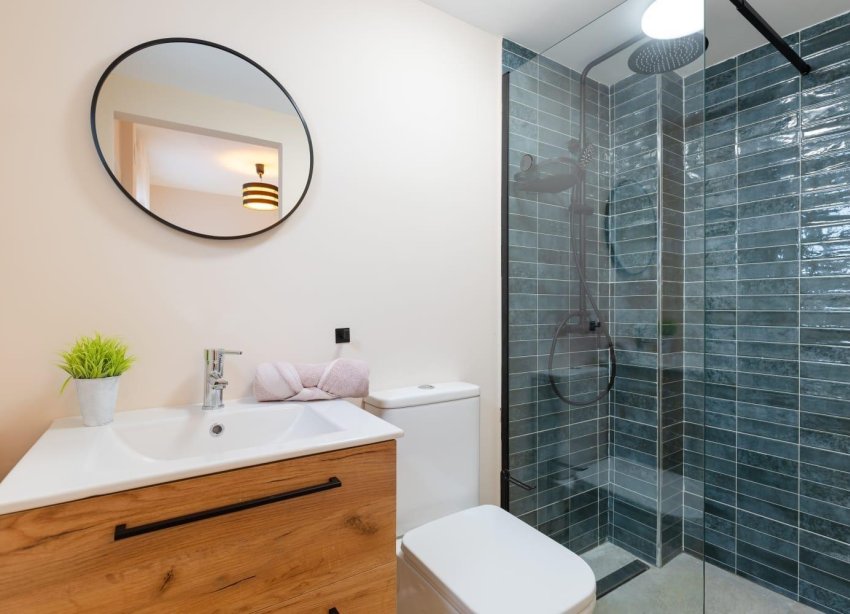 Resale - Bungalow - Torrevieja - Centro - Muelle Pesquero