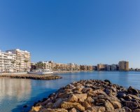 Resale - Bungalow - Torrevieja - Centro - Muelle Pesquero
