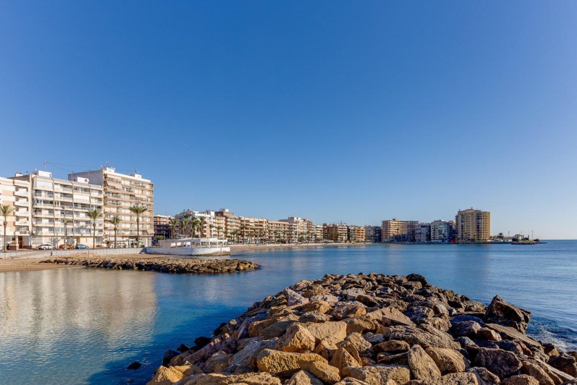 Resale - Bungalow - Torrevieja - Centro - Muelle Pesquero