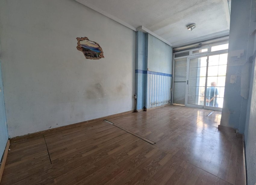Resale - Bungalow - Torrevieja - Centro